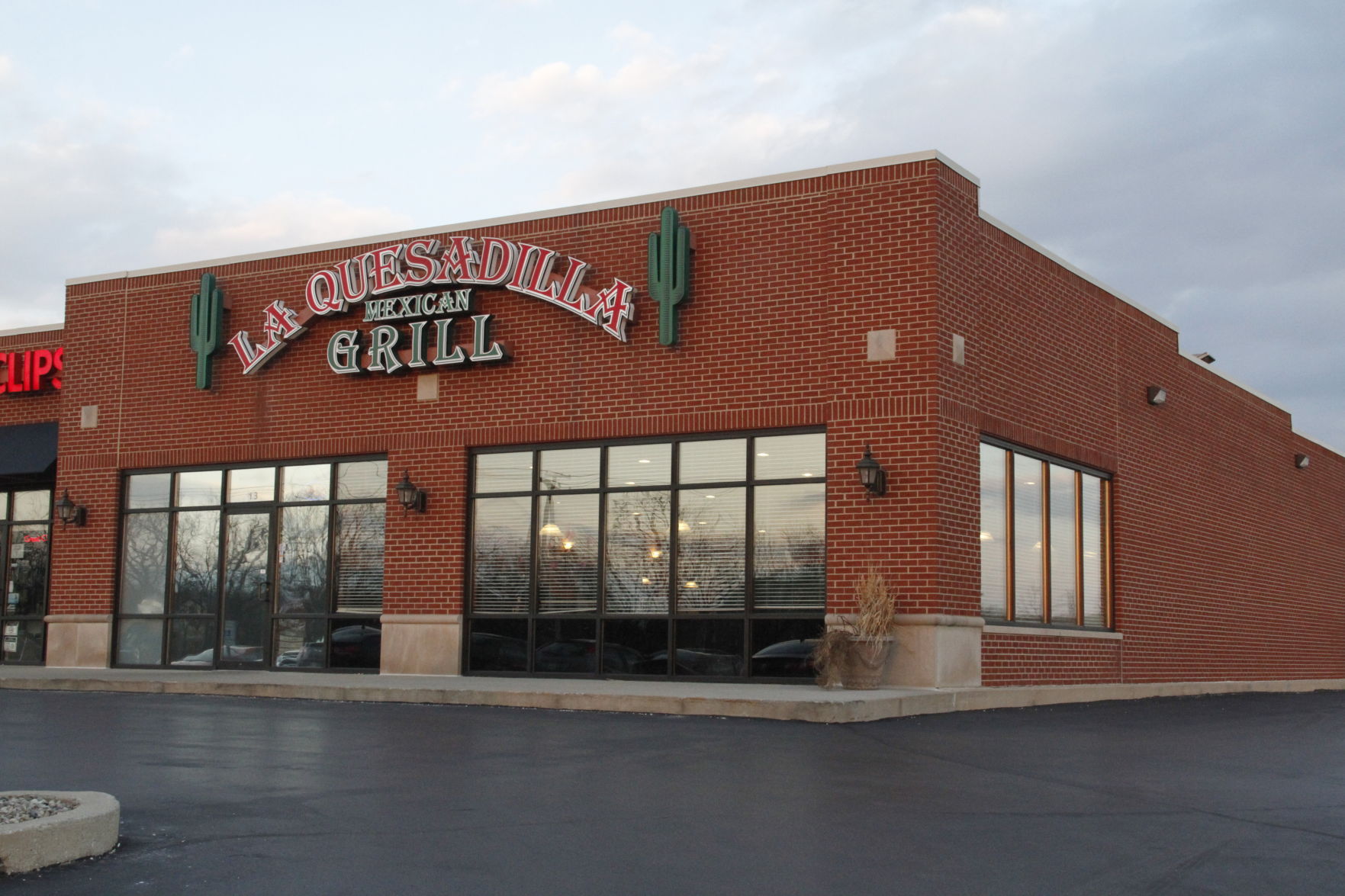 La Quesadilla Mexican Grill
